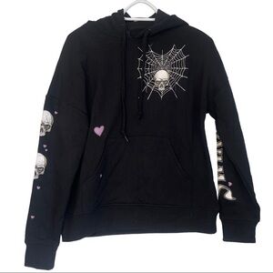 Skull Spiderwebs Hooded Kangaroo Pouch Black Pullover Sweatshirt Size XS